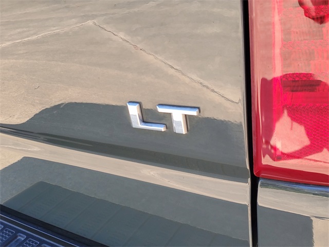 2025 Chevrolet Silverado 1500 LT photo 5