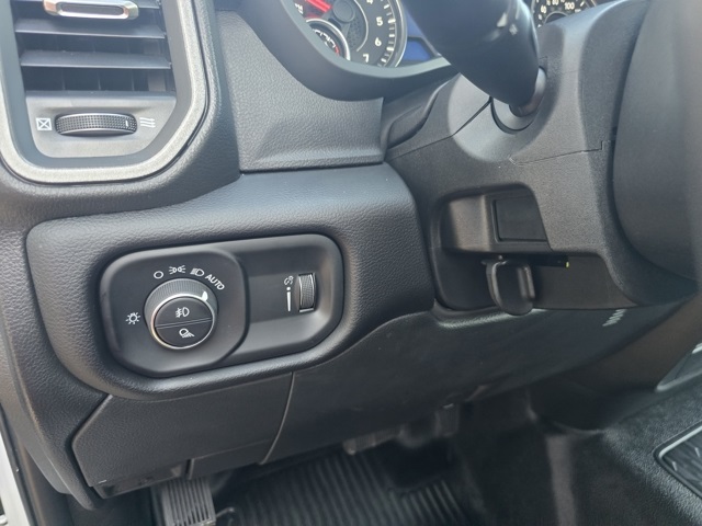 2025 Ram 5500 photo 11