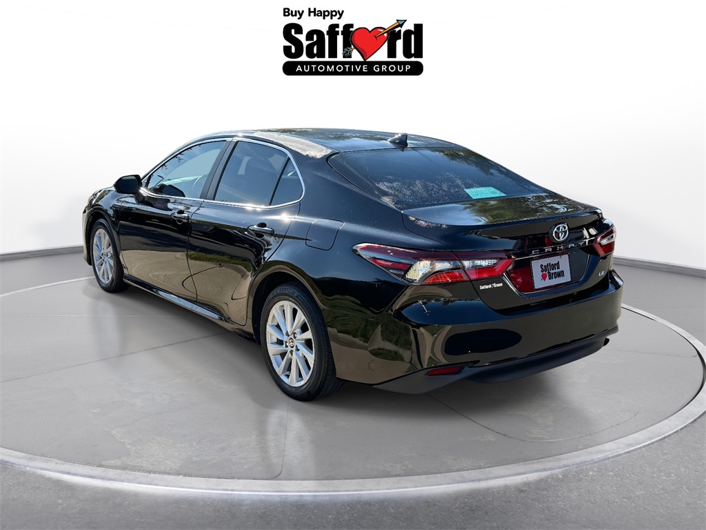 2021 Toyota Camry LE photo 5