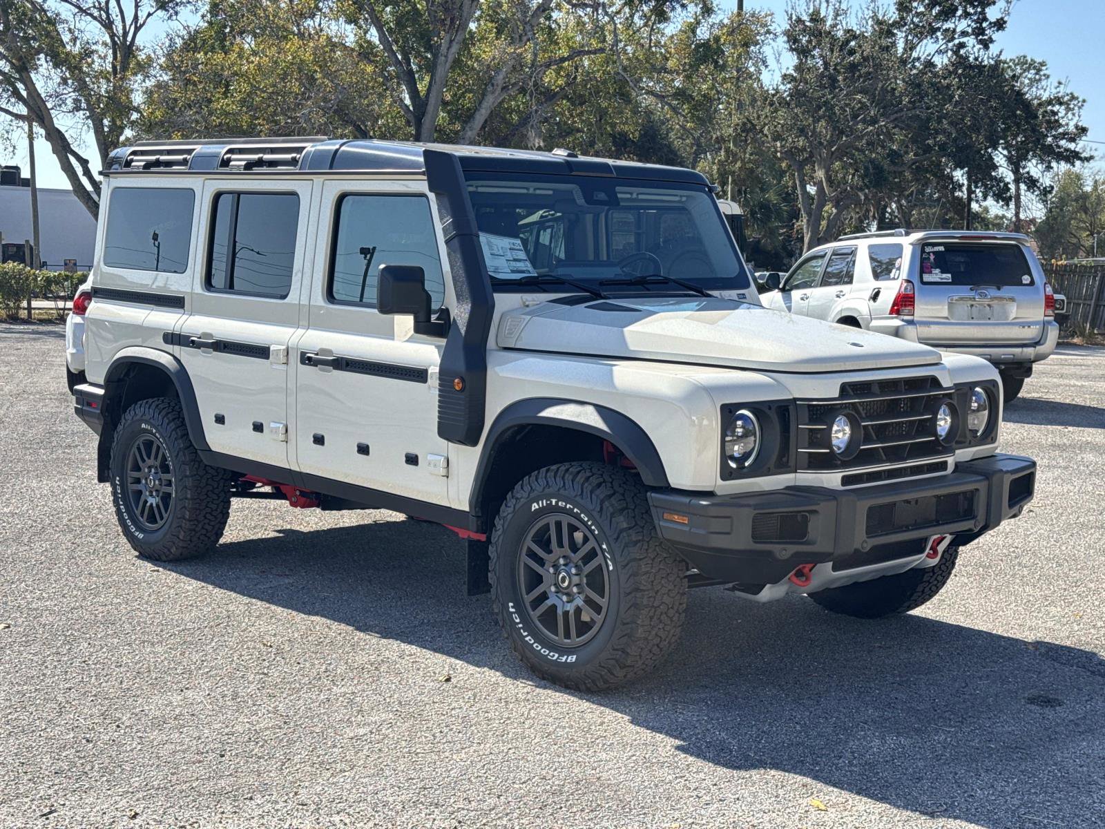 2025 Ineos Grenadier photo 3