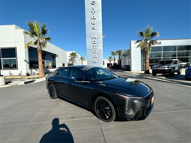 2025 Kia K4 GT-Line Turbo's photo