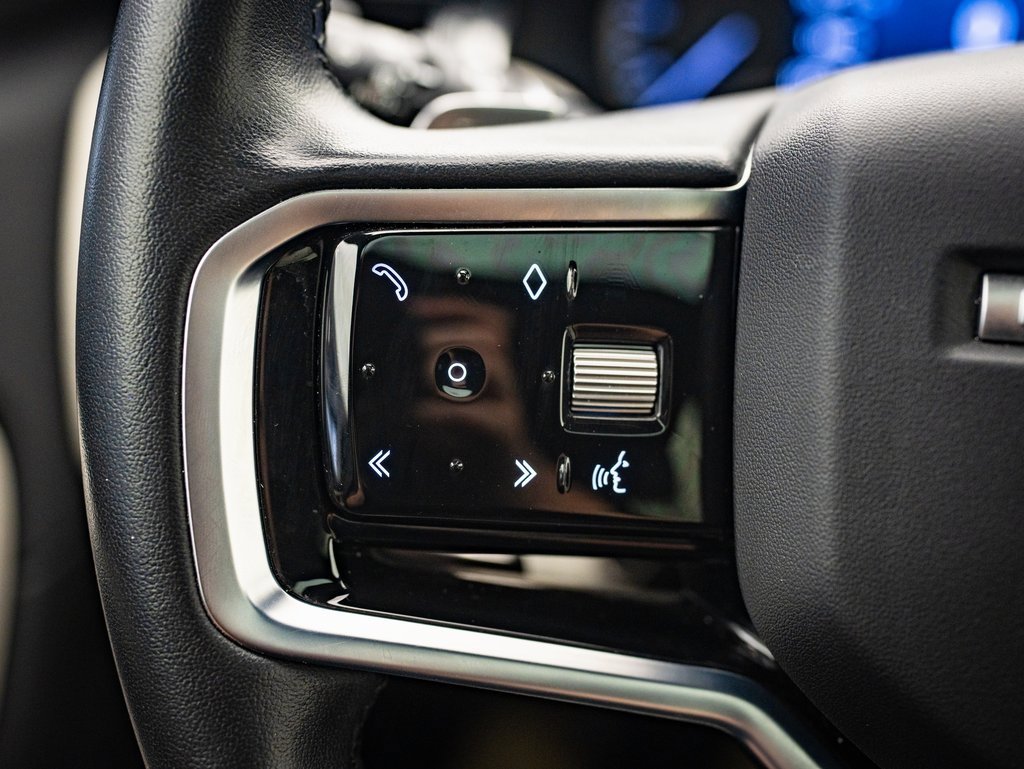 2023 Land Rover Discovery Sport S R-Dynamic photo 24