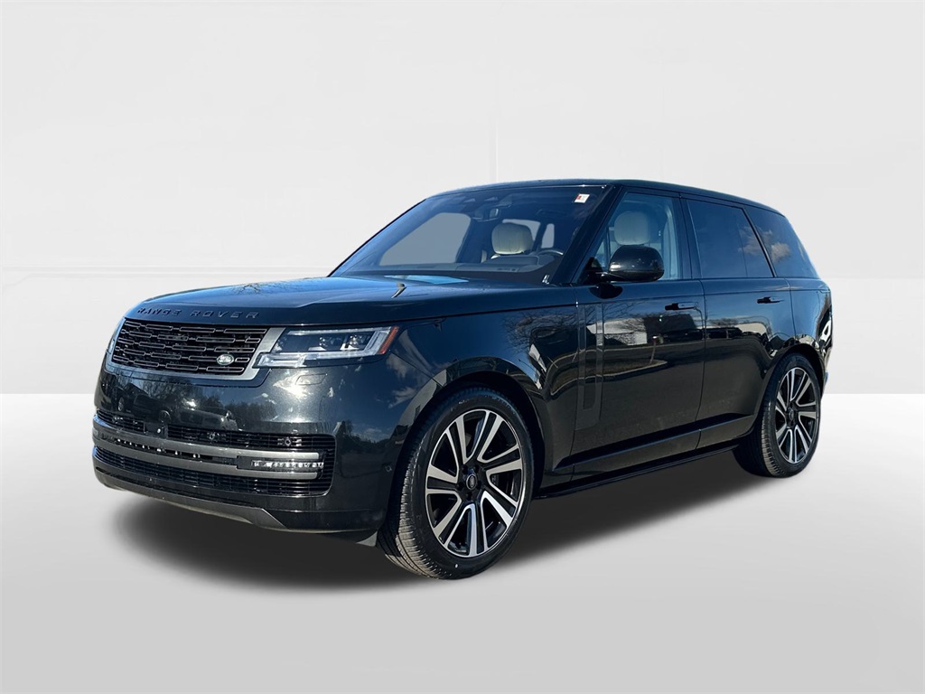 2023 Land Rover Range Rover SE's photo