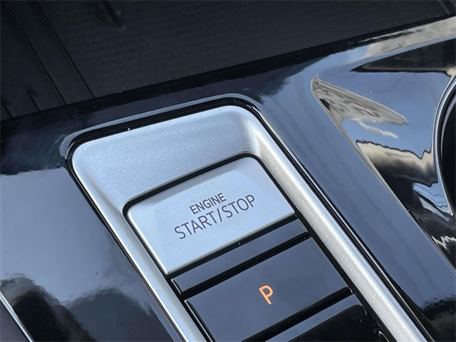 2025 Volkswagen Atlas Peak Edition SE photo 24