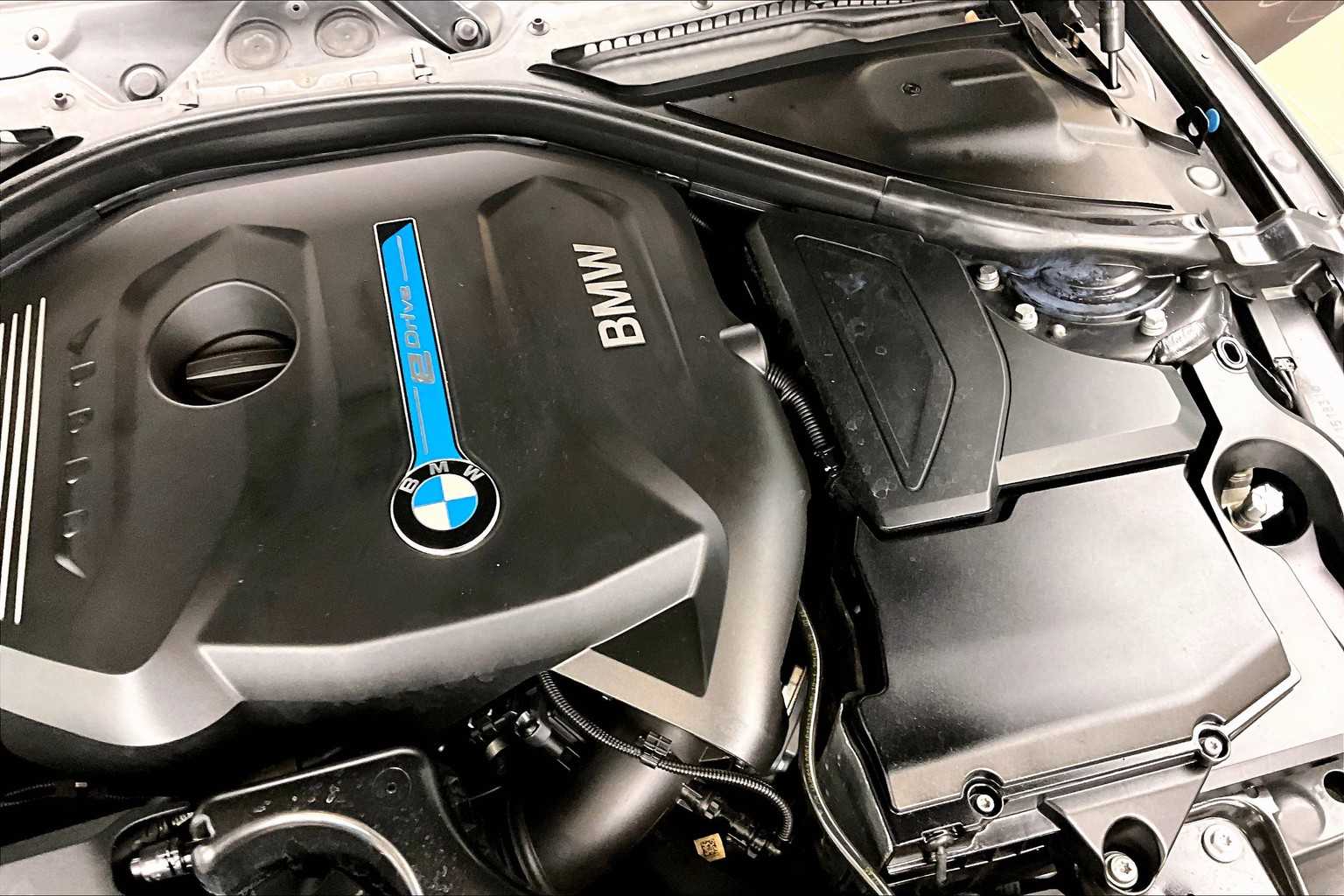 2017 Bmw 330e 3-Series photo 27