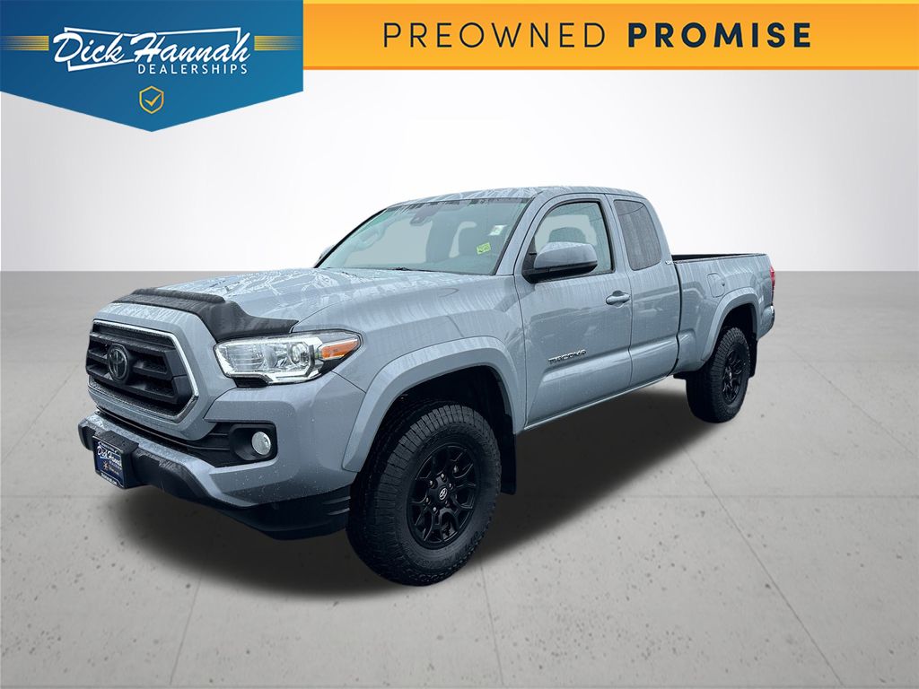 2021 Toyota Tacoma SR5's photo
