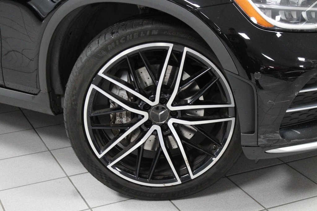 2022 Mercedes Benz GLC 43 AMG 4MATIC photo 2