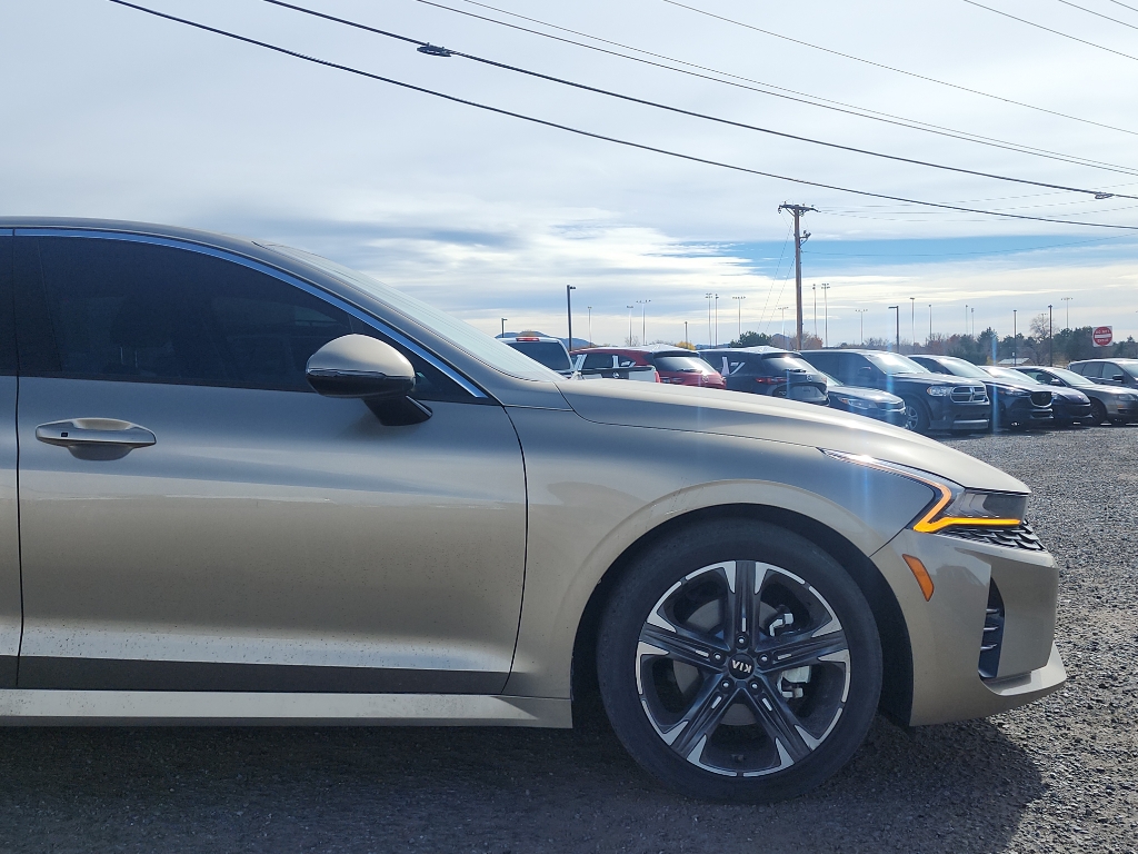 2021 Kia K5 EX photo 4