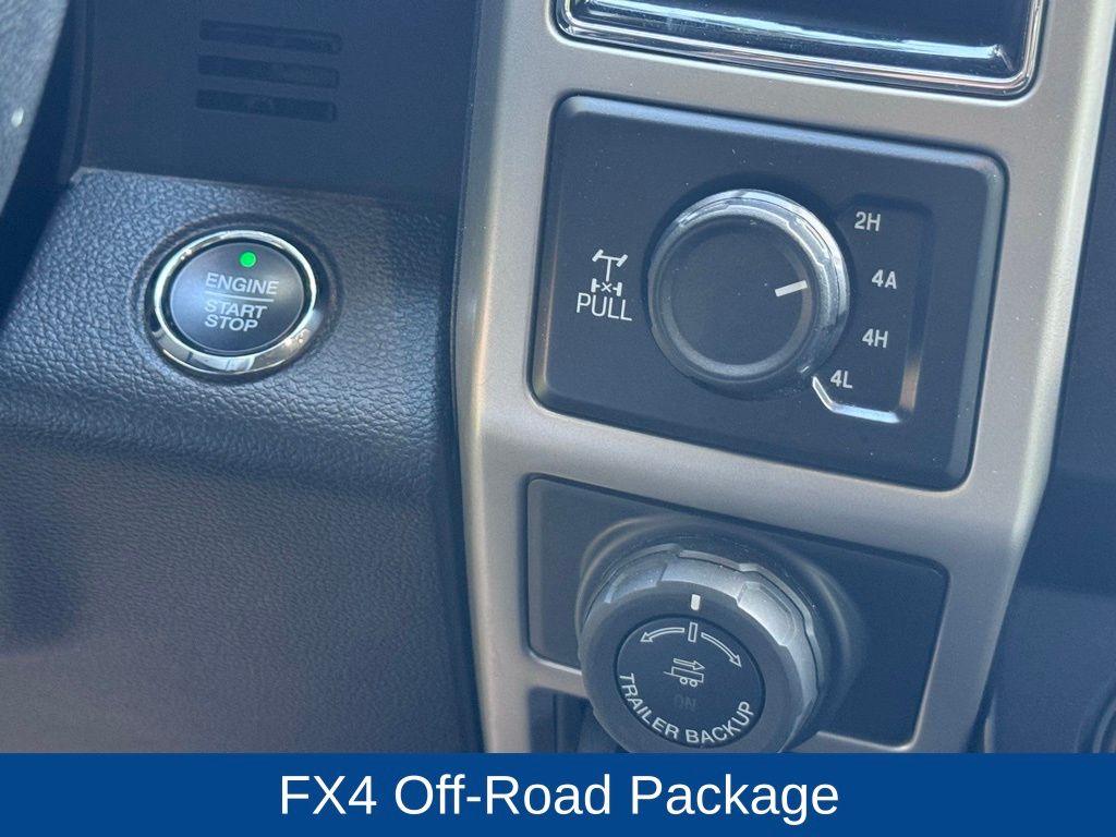 2020 Ford F-150 Lariat photo 19