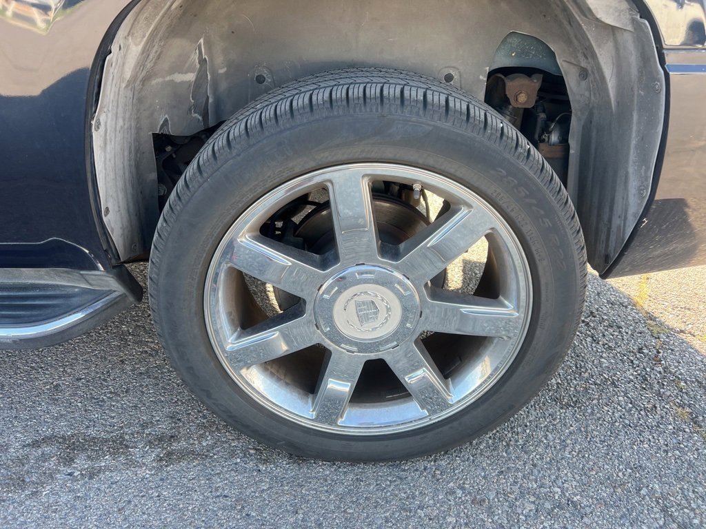 2007 Cadillac Escalade Base photo 8