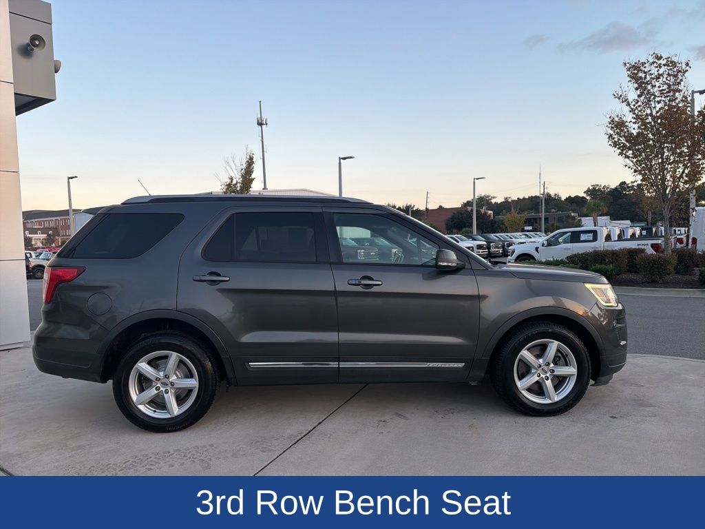 Certified 2018 Ford Explorer XLT with VIN 1FM5K7D87JGC90492 for sale in Hinesville, GA