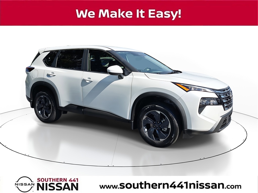 2026 Nissan Rogue SV's photo