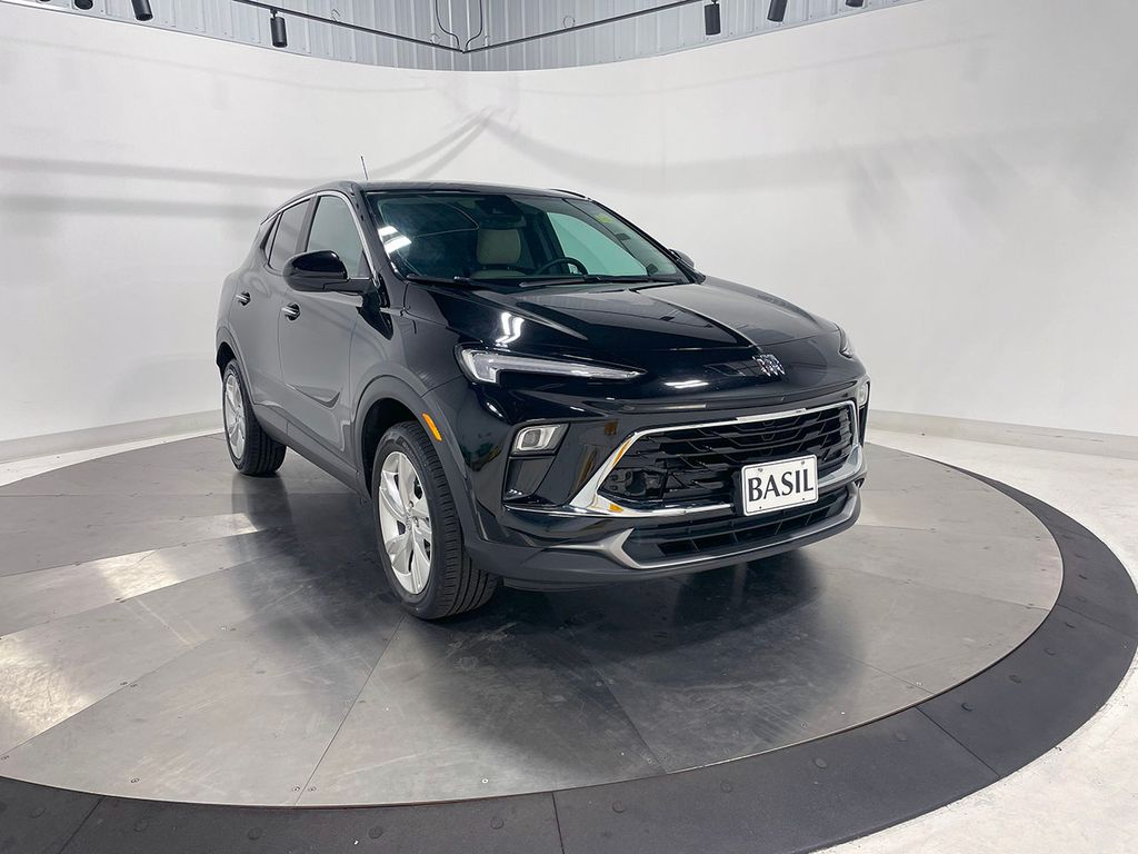 2024 Buick Encore GX Preferred photo 9