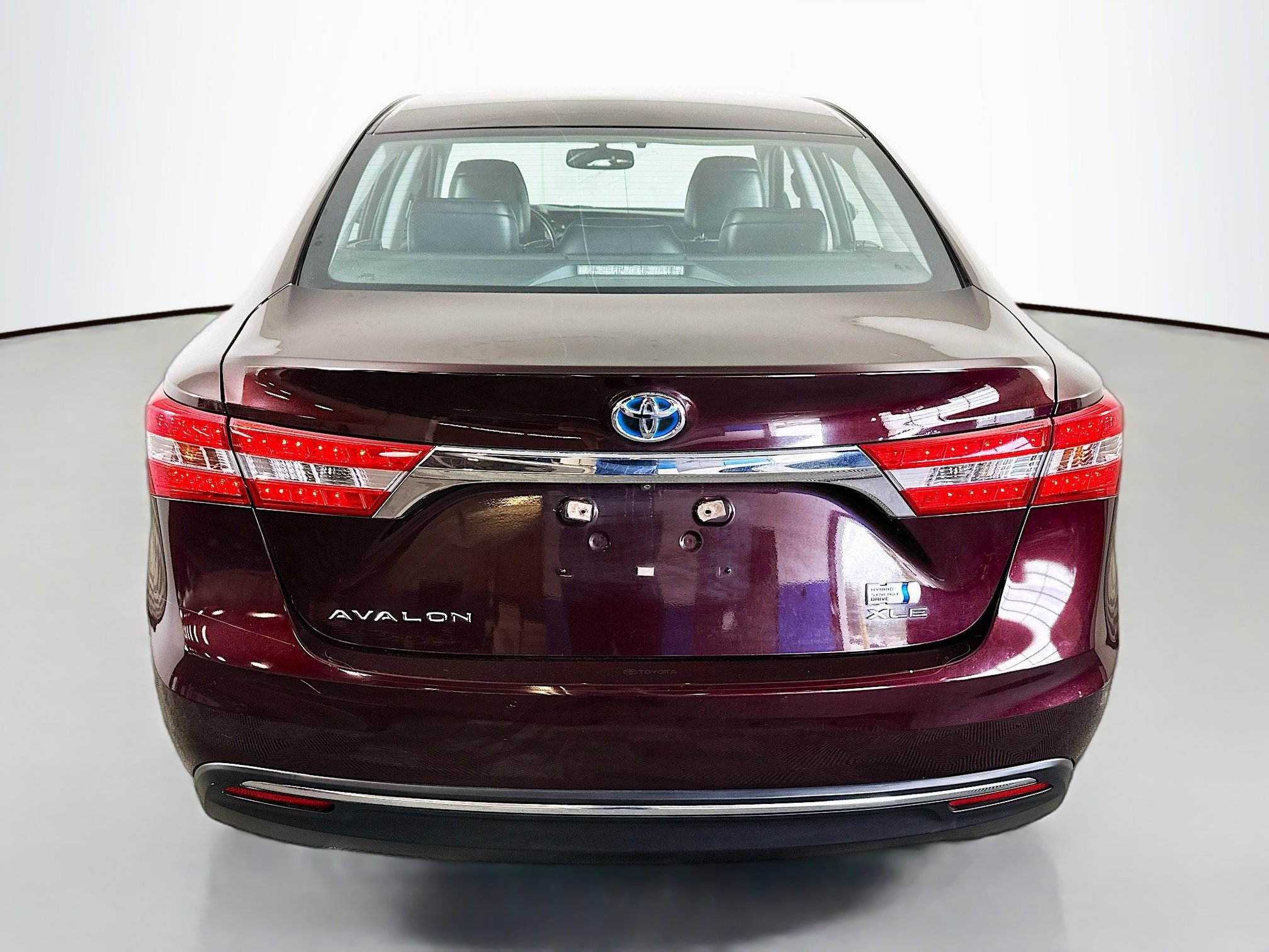 2013 Toyota Avalon Hybrid XLE Premium photo 2