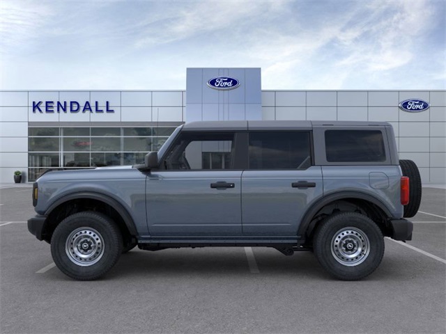 2025 Ford Bronco Base photo 3