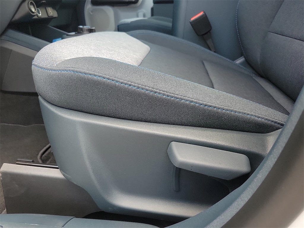 2025 Ford Maverick XLT photo 11