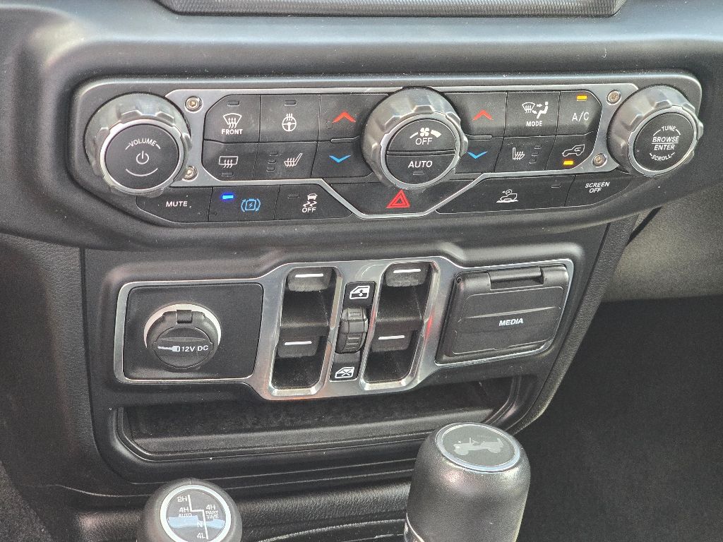 2021 Jeep Wrangler 4xe Unlimited Sahara photo 15