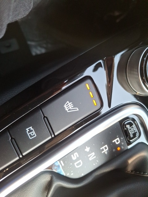 2026 Kia Seltos EX photo 21