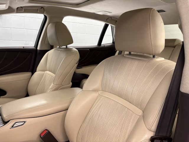 2018 Lexus LS 500 photo 7
