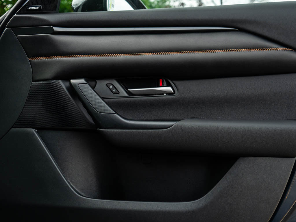 2025 Mazda CX-50 Premium photo 9