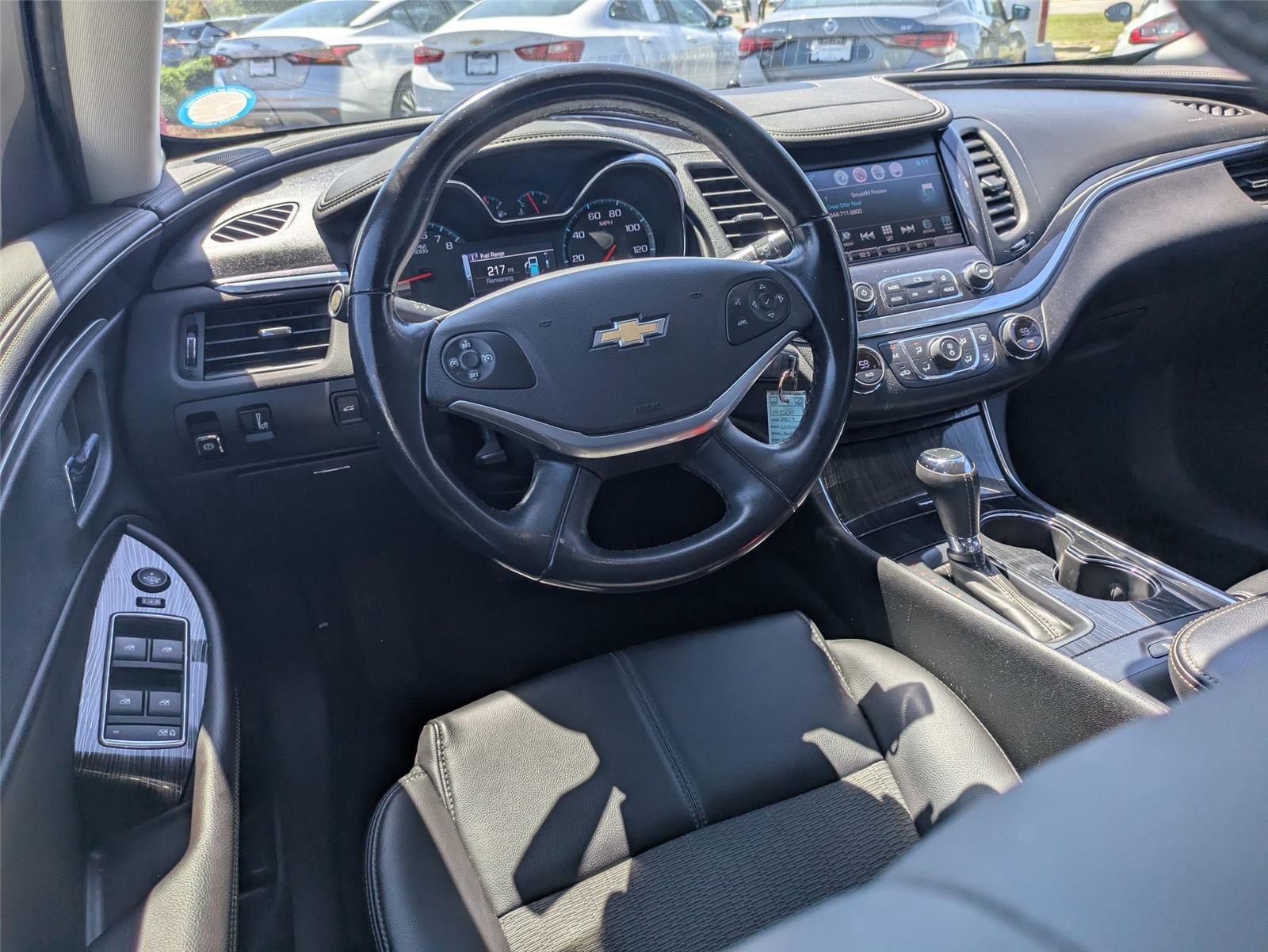 2017 Chevrolet Impala 1LT photo 24