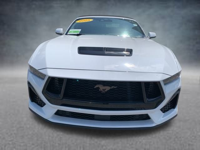 2025 Ford Mustang GT Premium Convertible photo 2