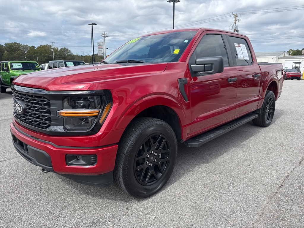 2025 Ford F-150 STX photo 4