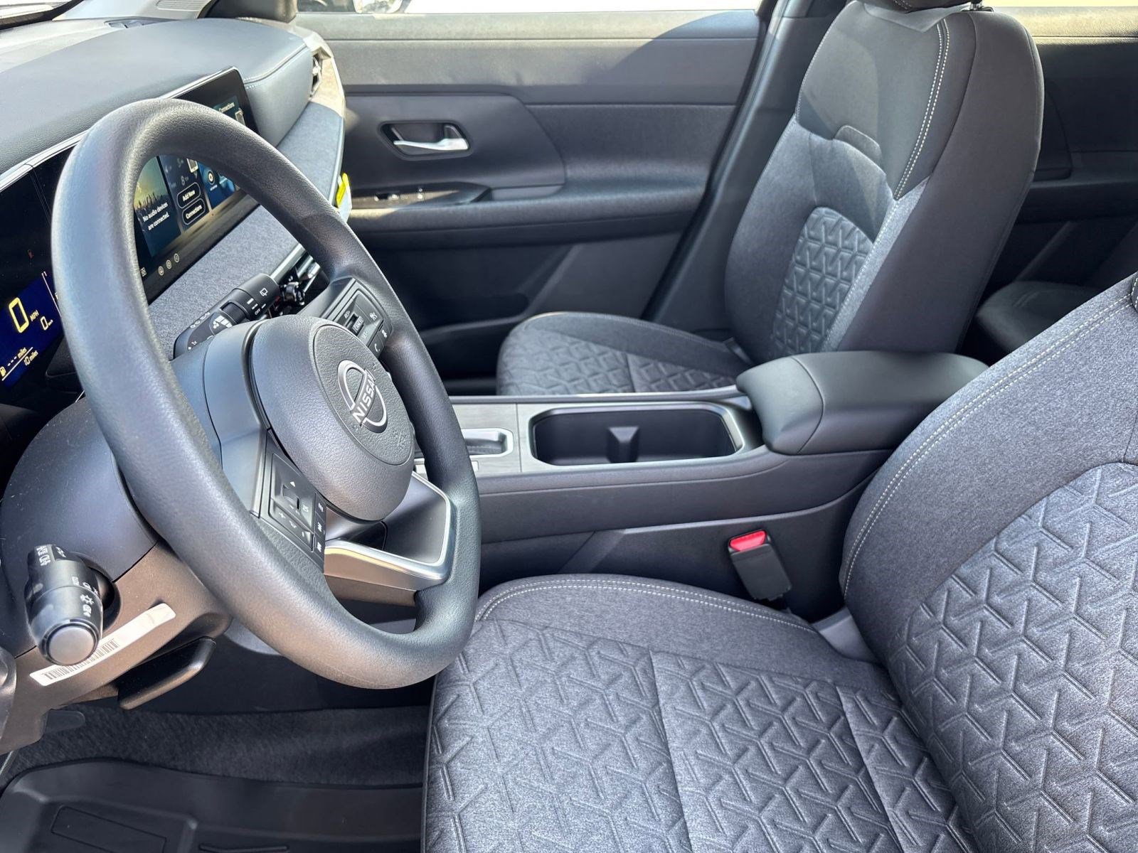 2026 Nissan Kicks SV photo 22