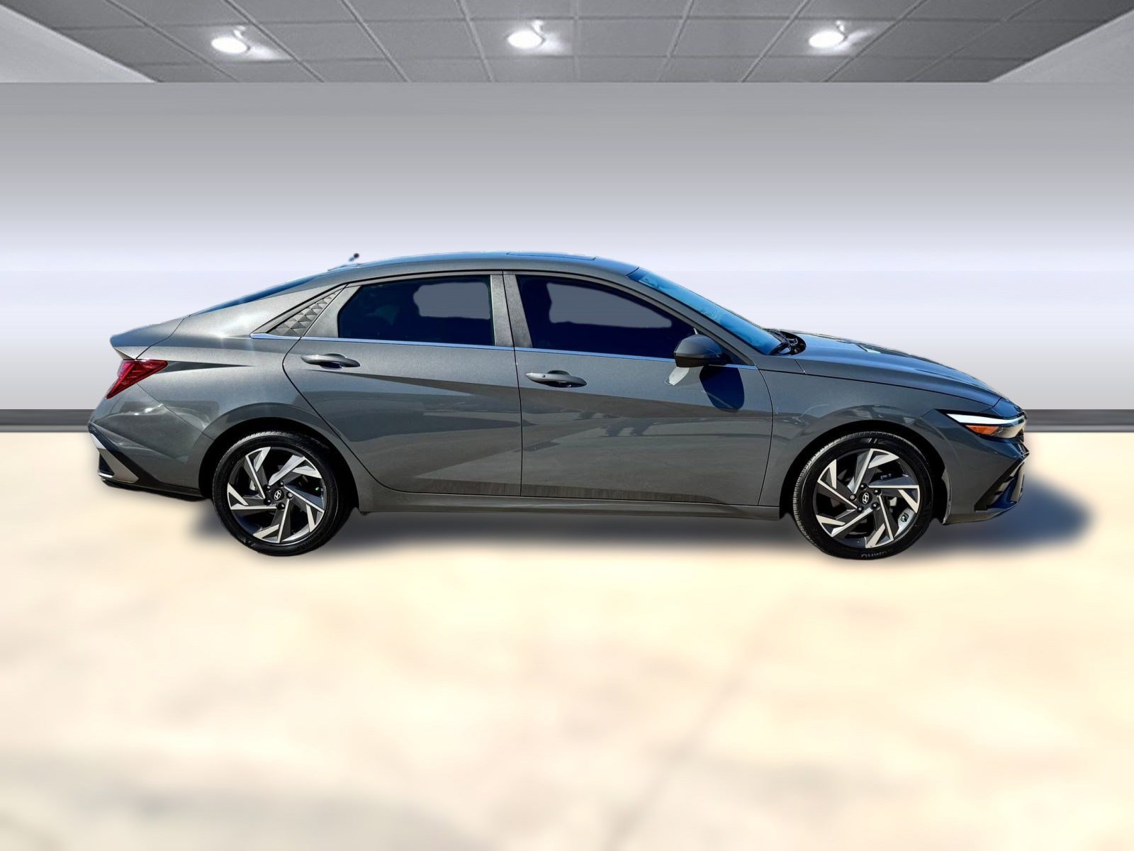 2025 Hyundai Elantra SEL Convenience photo 7