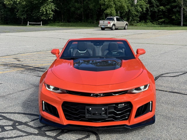 2021 Chevrolet Camaro ZL1 photo 3