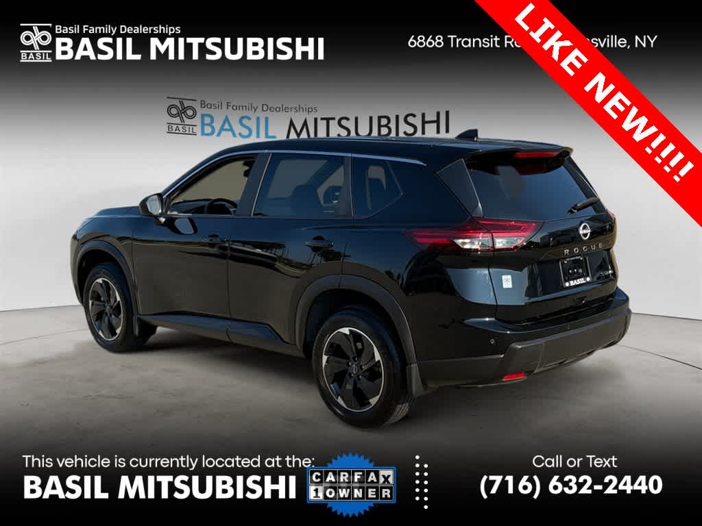 2024 Nissan Rogue SV photo 3