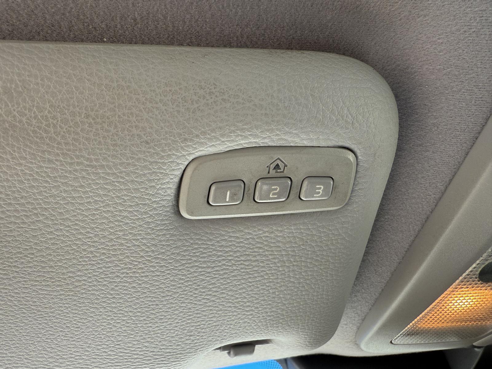 2003 Volvo S80 photo 21