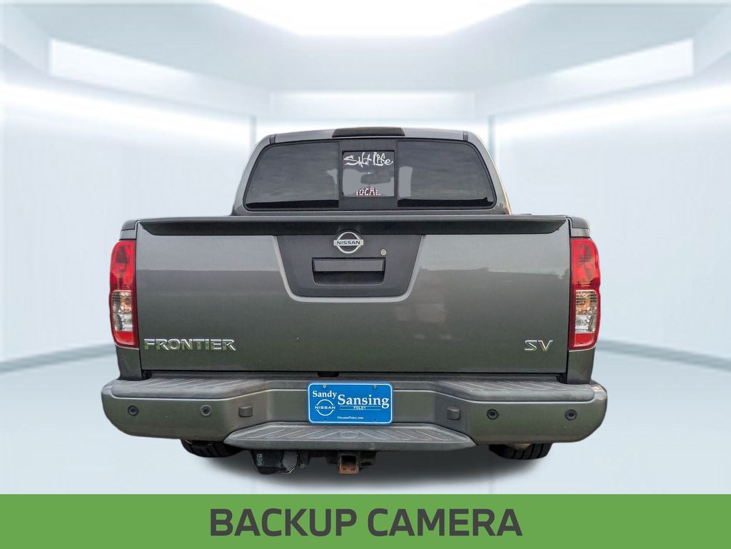 2020 Nissan Frontier SV photo 2
