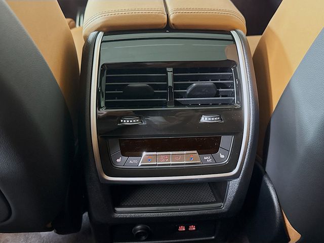 2026 Bmw X5 xDrive50e photo 25