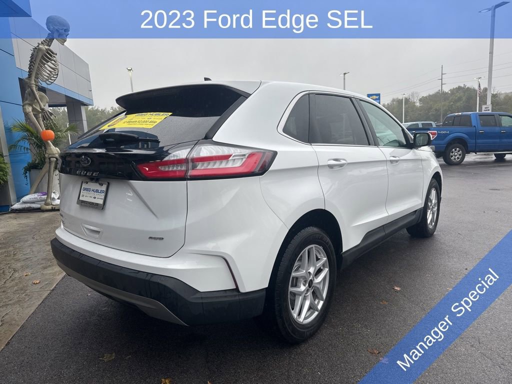2023 Ford Edge SEL photo 3