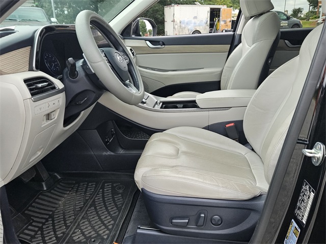 2022 Hyundai Palisade SEL photo 2