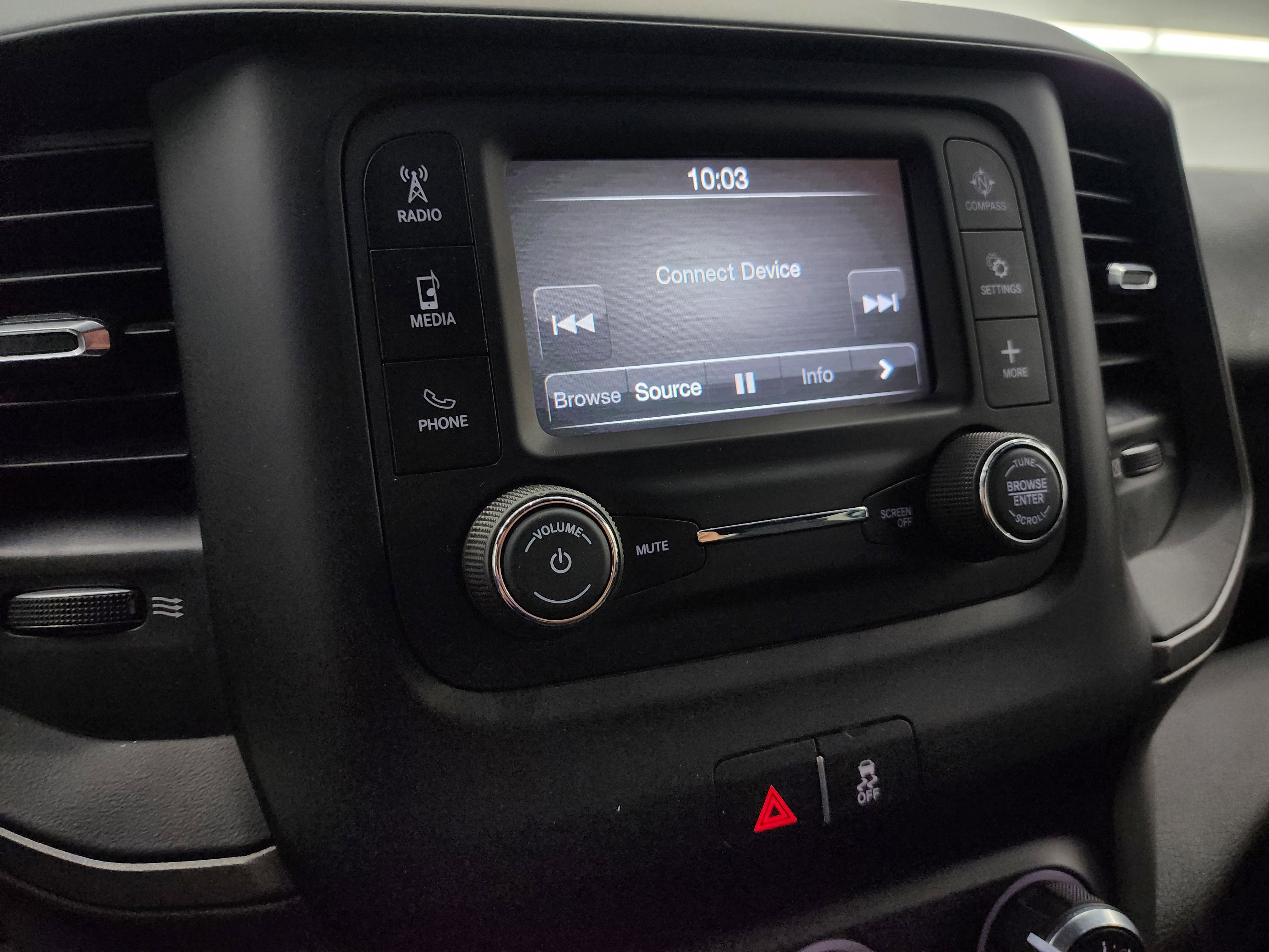 2021 Ram 2500 Tradesman photo 2