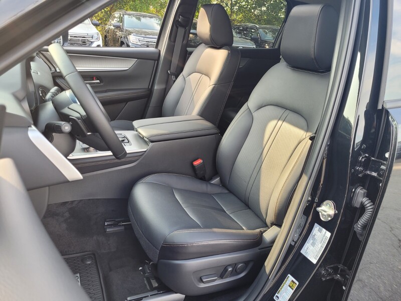 2025 Mazda CX-90 3.3 Turbo Preferred photo 3