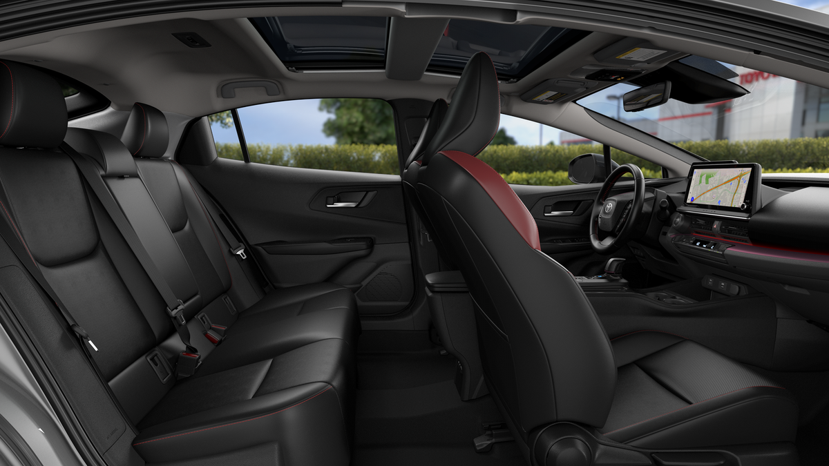 2026 Toyota Prius Plug-in Hybrid XSE photo 21