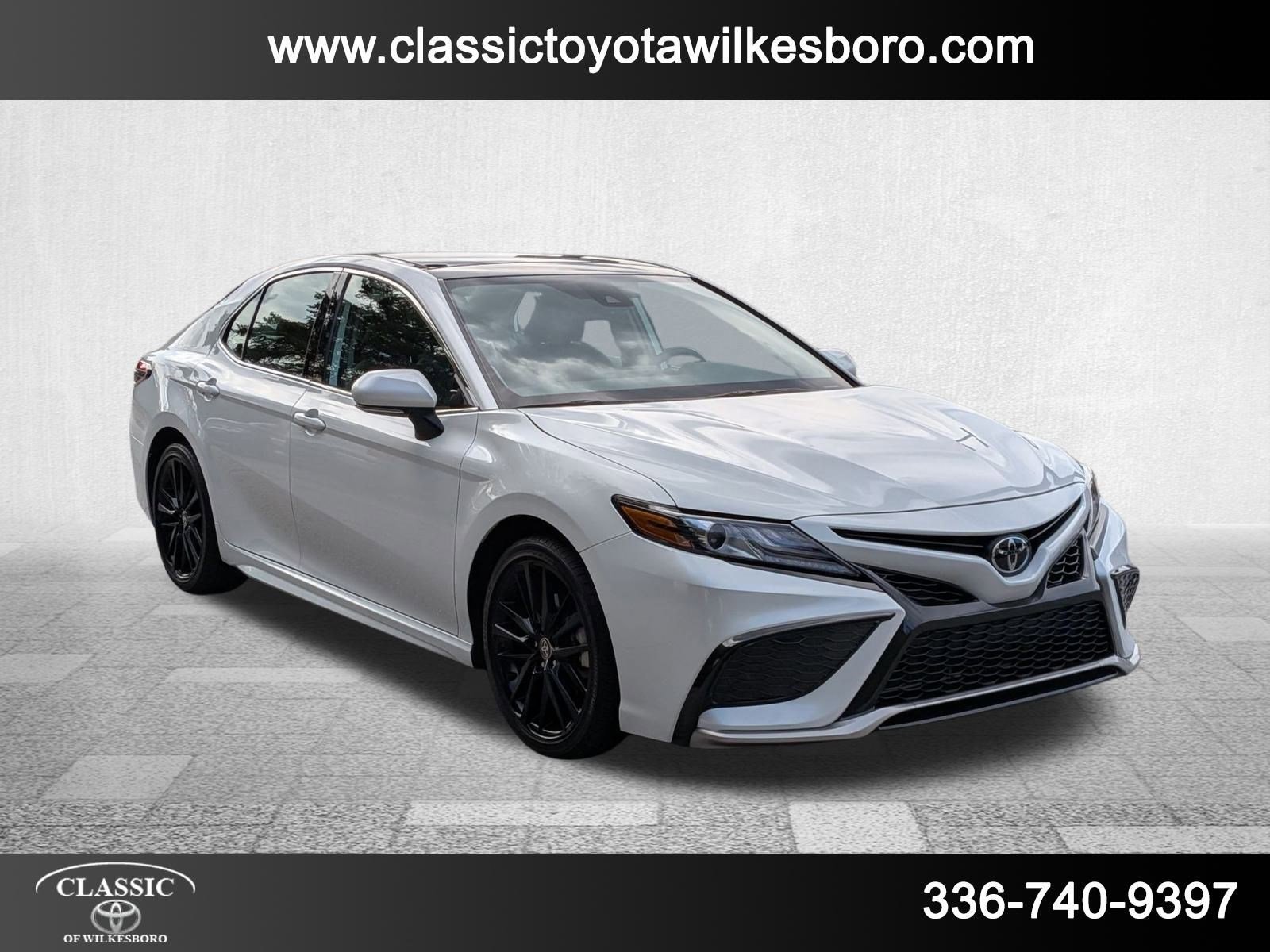 2024 Toyota Camry XSE photo 3