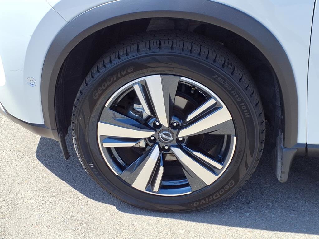2022 Nissan Rogue Platinum photo 15