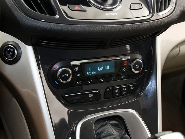 2013 Ford Escape SEL photo 19