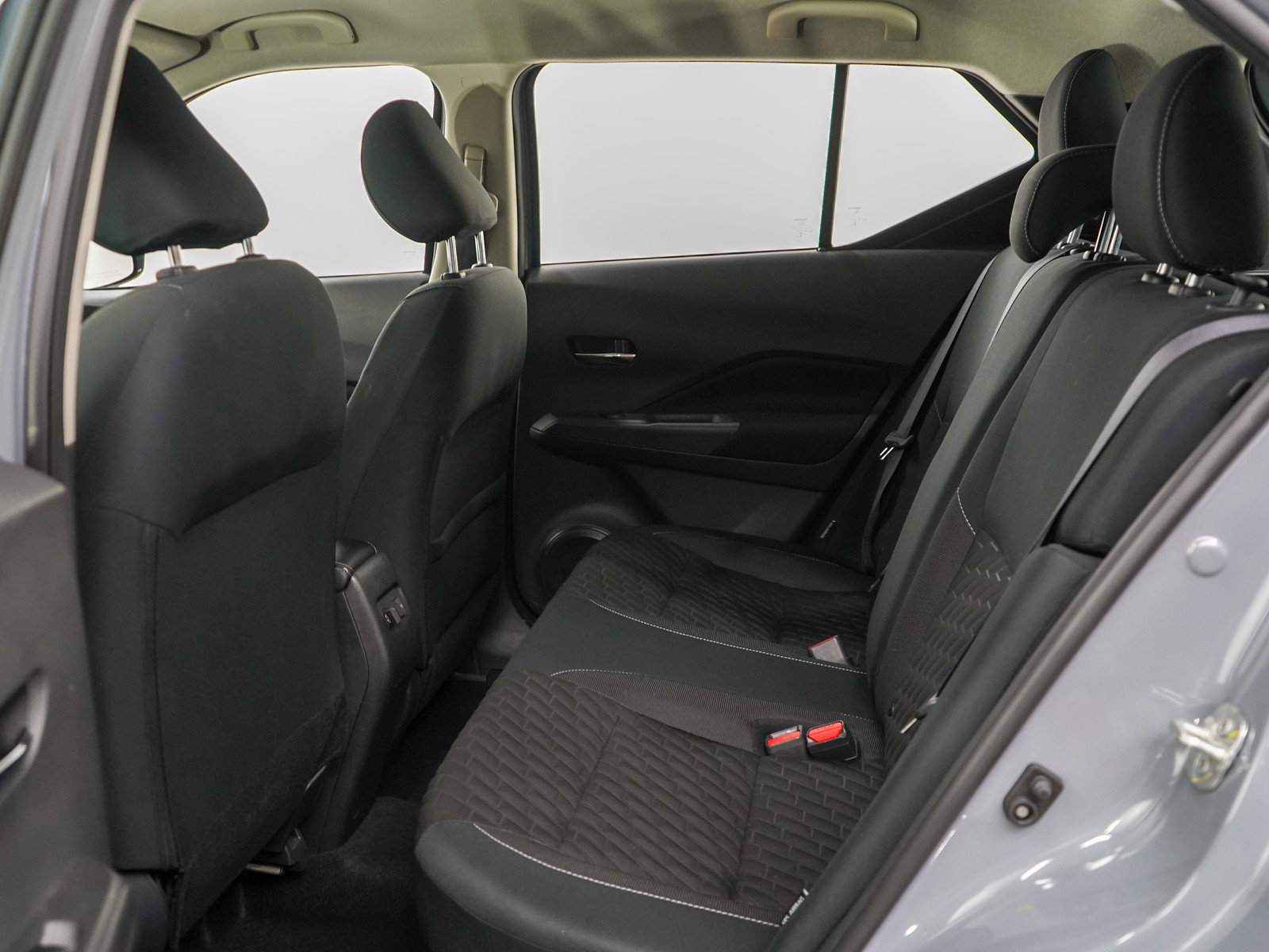 2021 Nissan Kicks SV photo 16