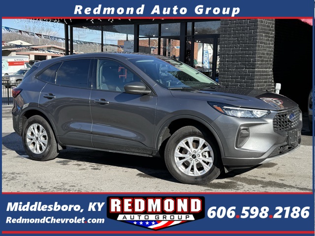 2025 Ford Escape Active's photo