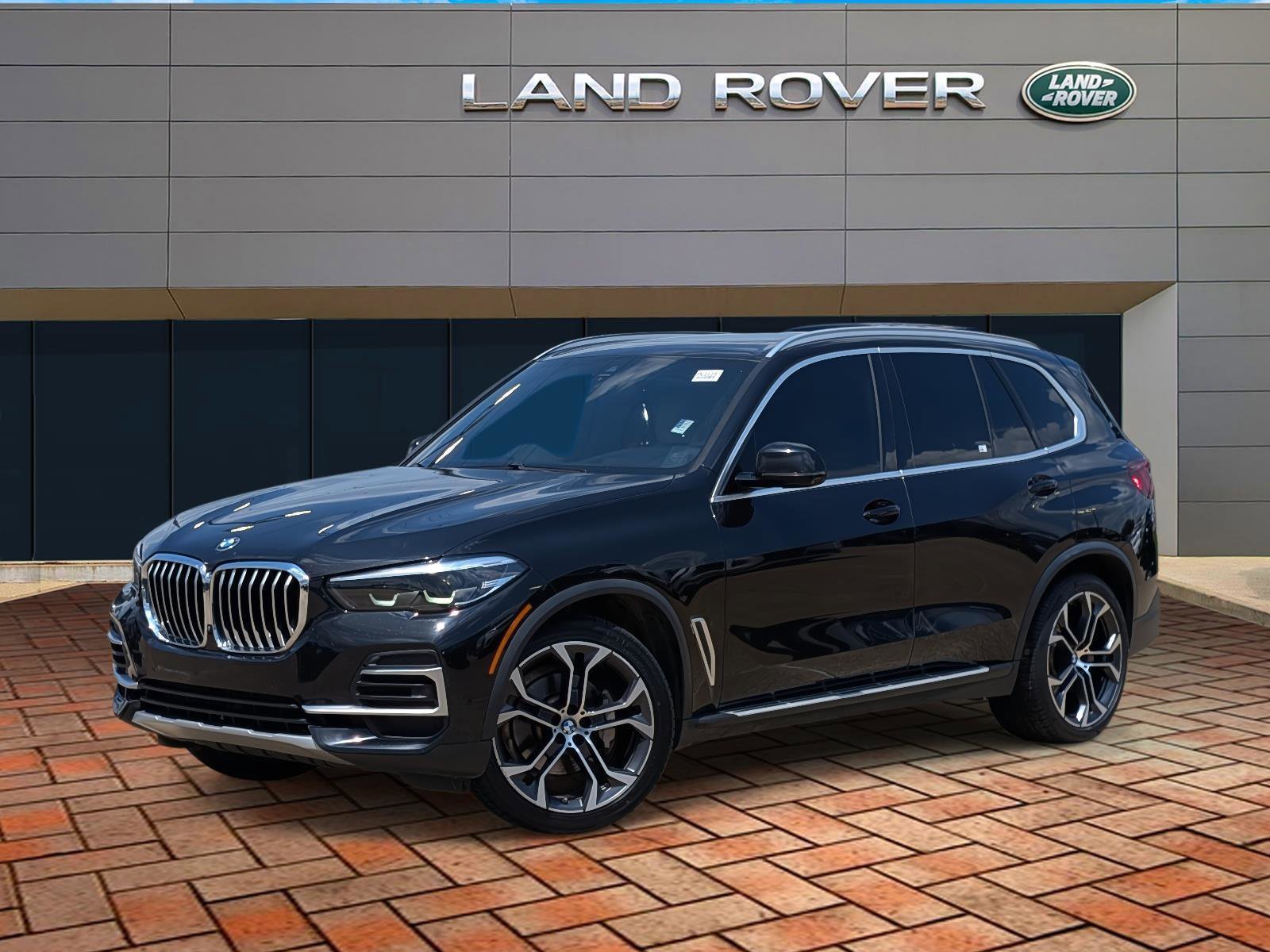 2022 BMW X5 40i's photo