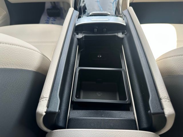 2026 Mercedes Benz GLC 300 4MATIC photo 33