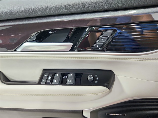 2024 Jeep Wagoneer Base photo 34