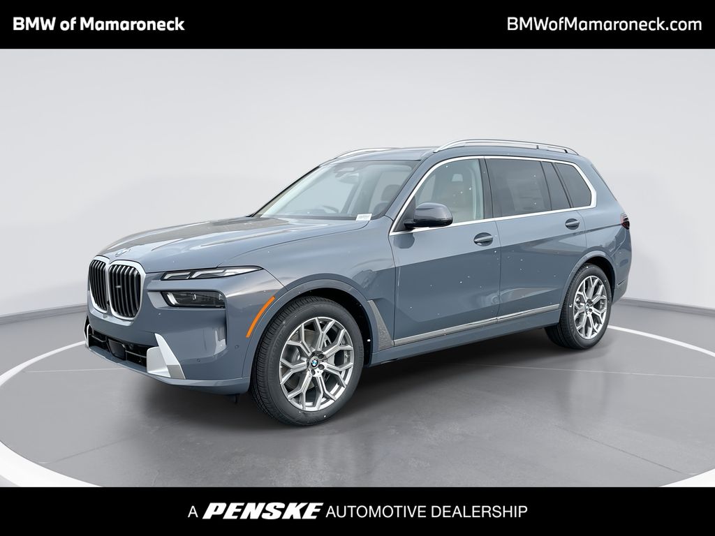 2026 BMW X7 40i's photo