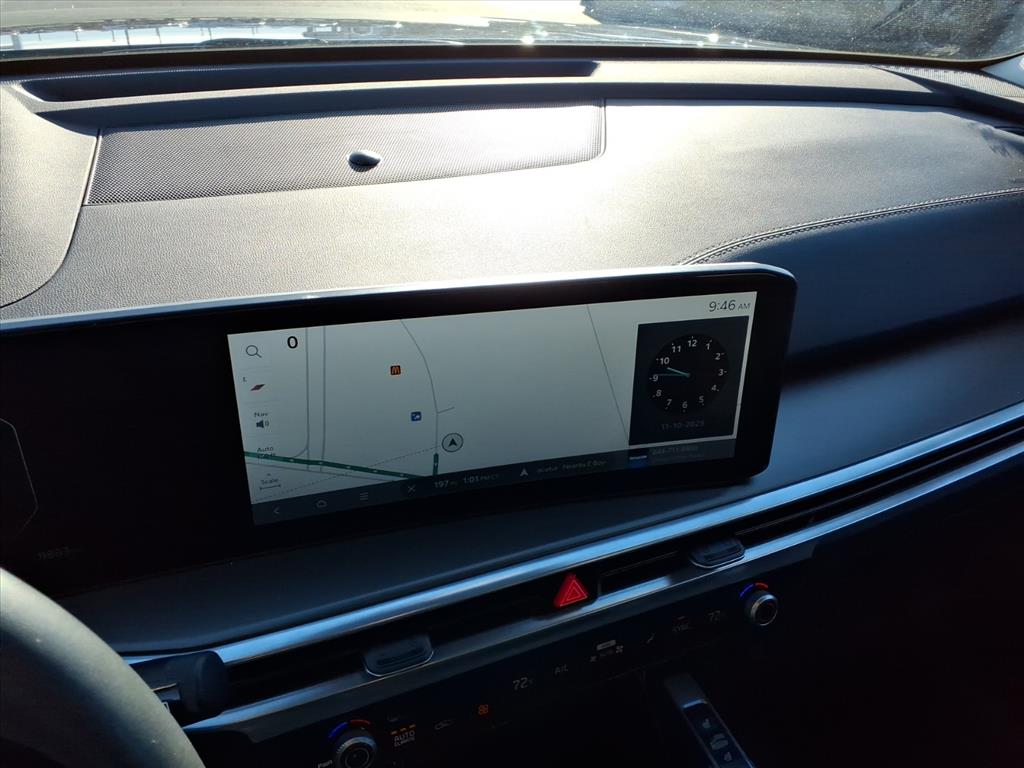 2024 Kia Sorento SX photo 4