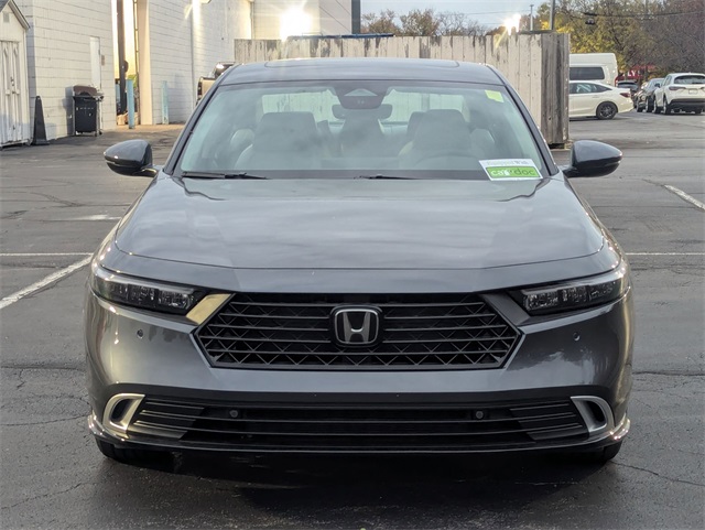 2025 Honda Accord Hybrid Touring photo 3